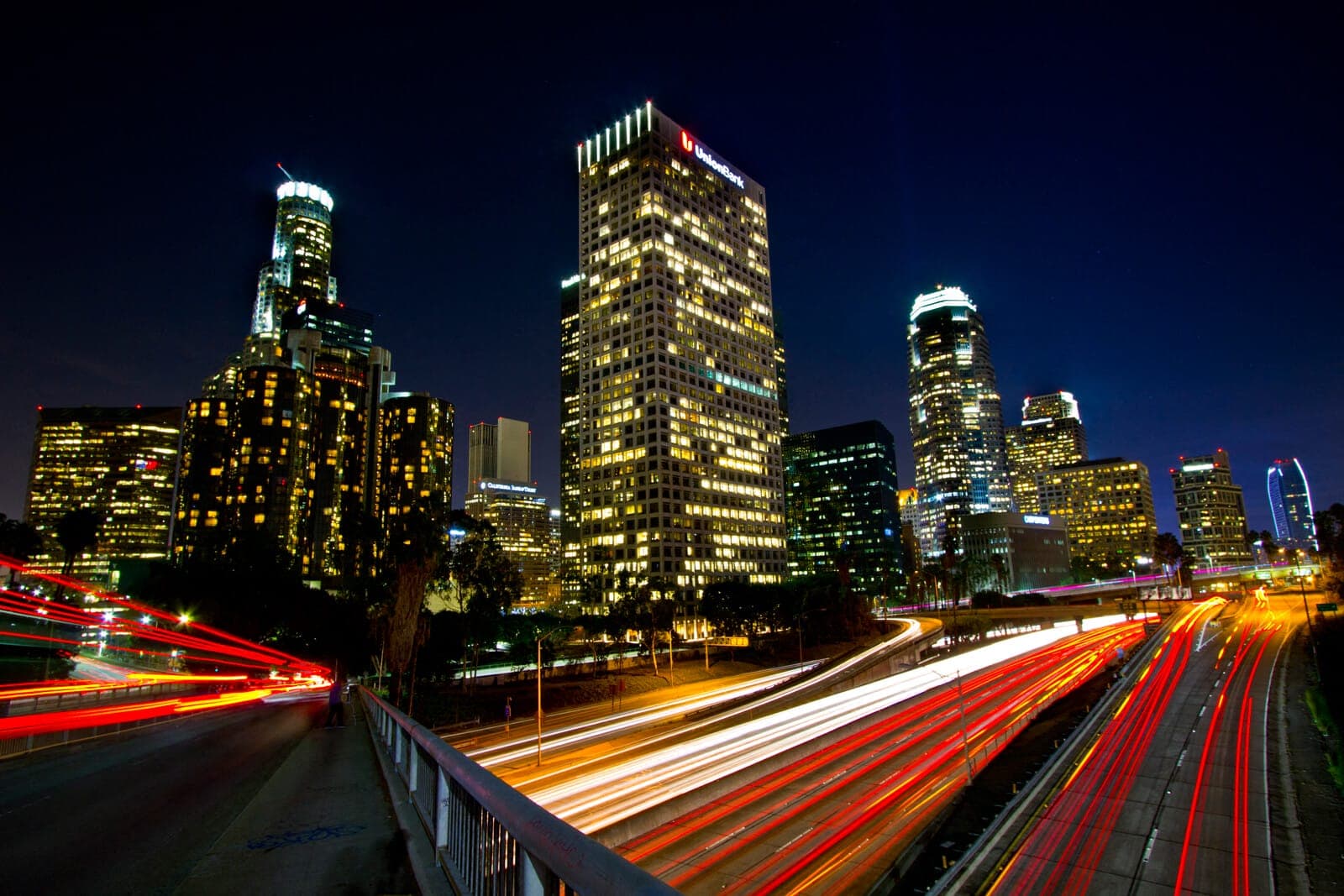 Live in the heart of LA at South Park by Windsor