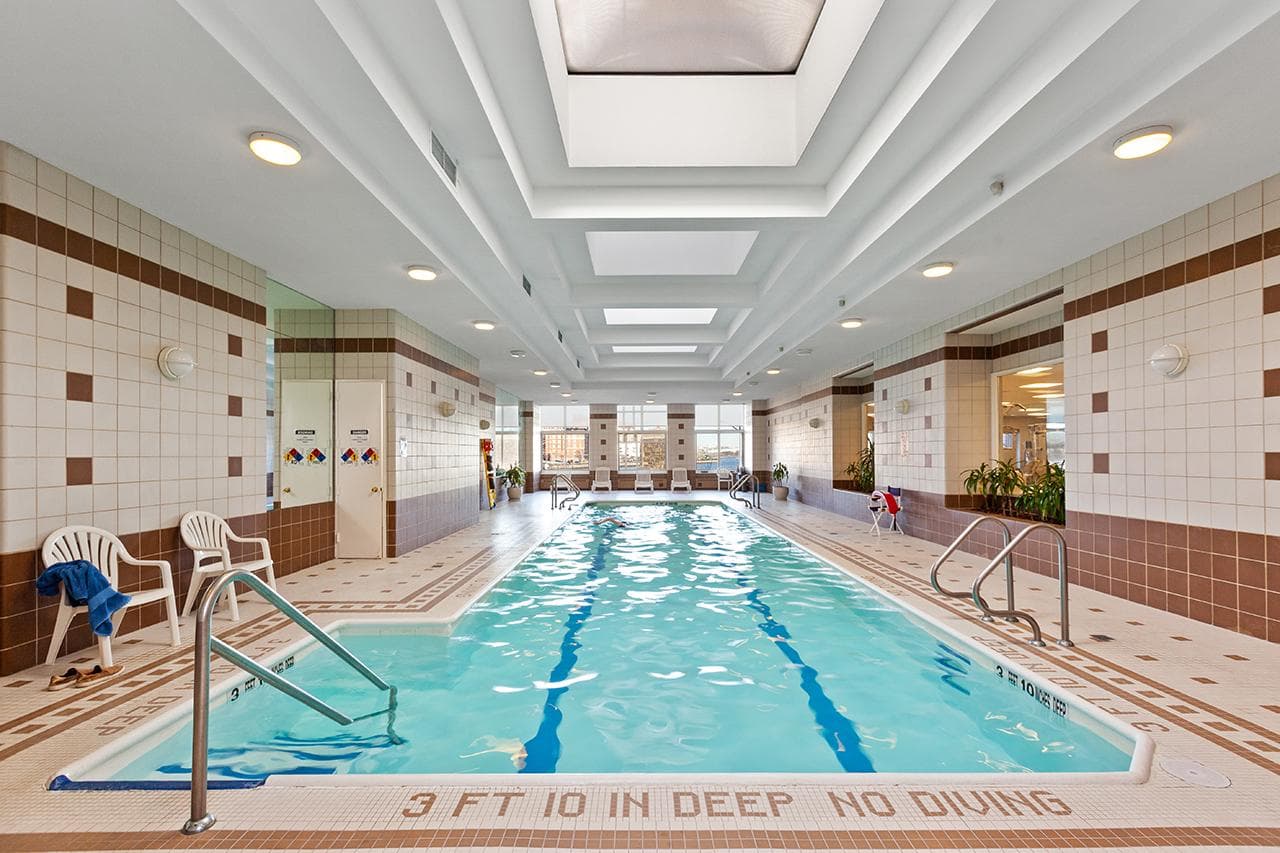 York Avenue Pool