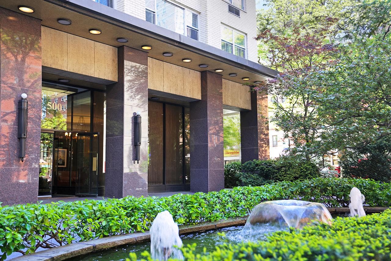 The Cambridge in Upper East Side, Manhattan — apartments for rent