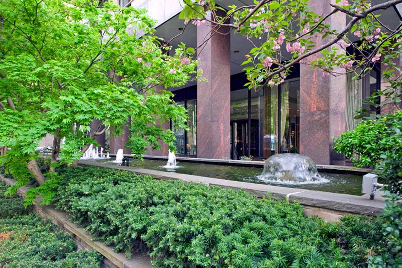 The Fairmont in Upper East Side, Manhattan — apartments for rent