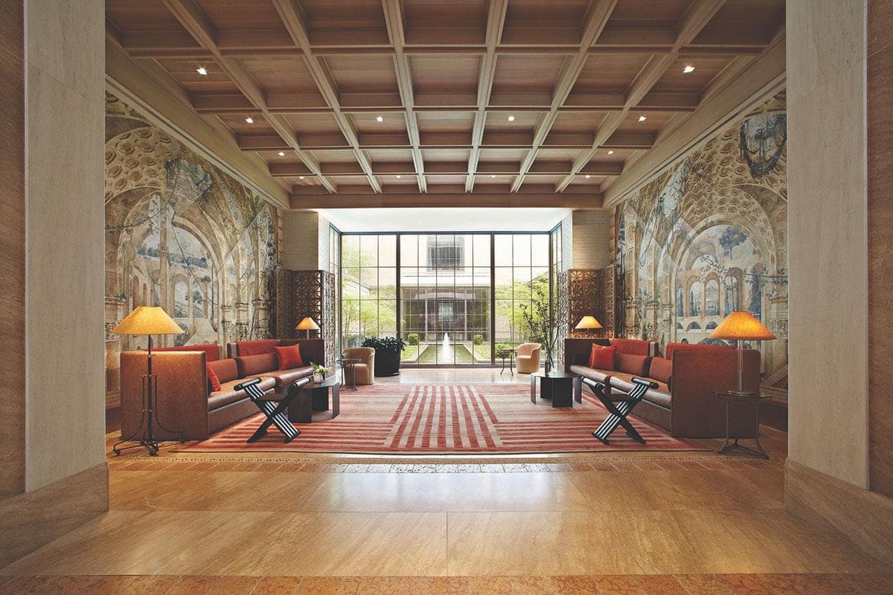 JSP LOBBY 01 02