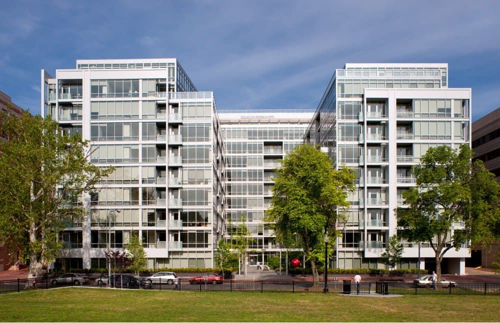WestEnd 25 Exterior