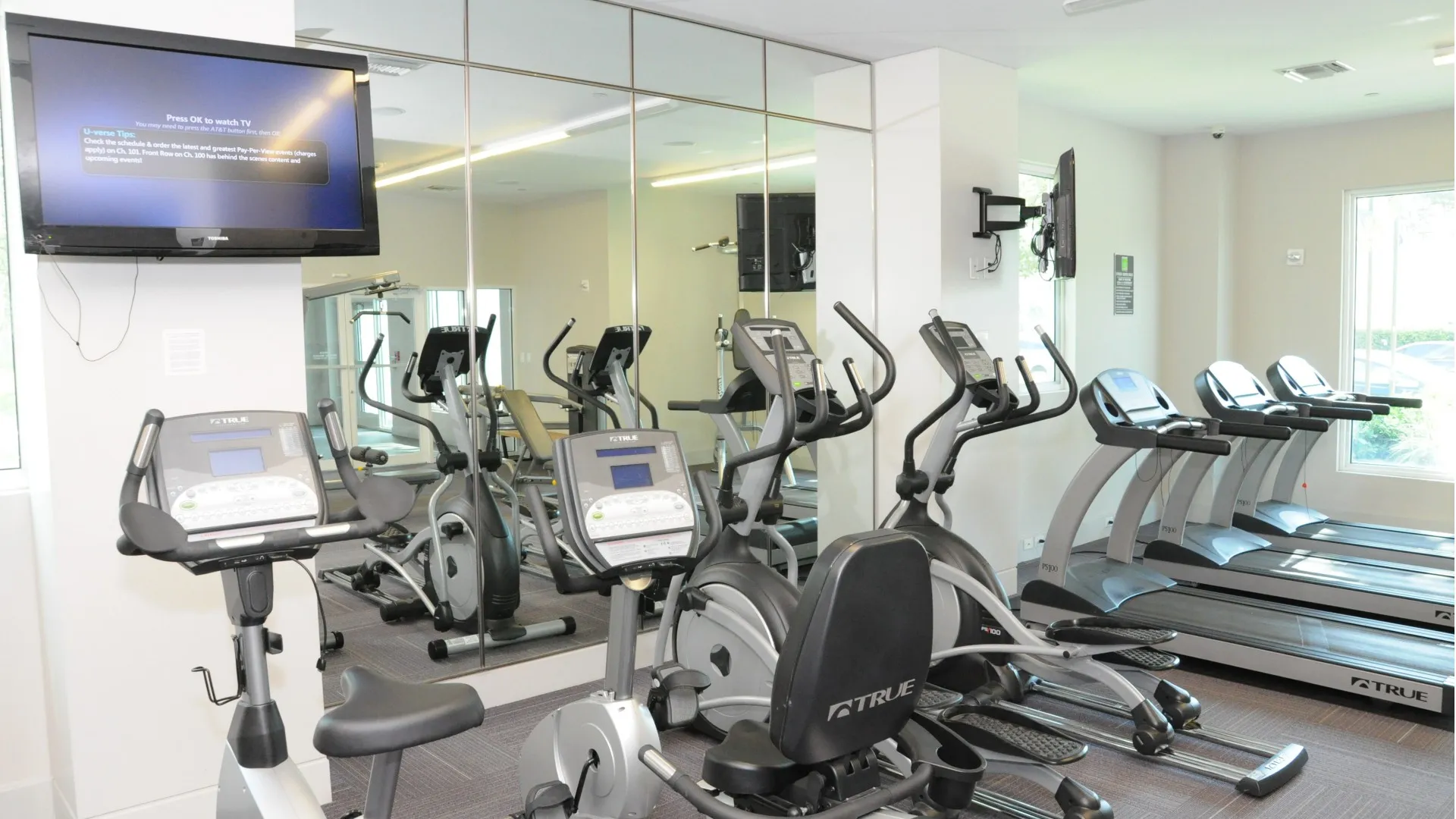 FITNESS CENTER