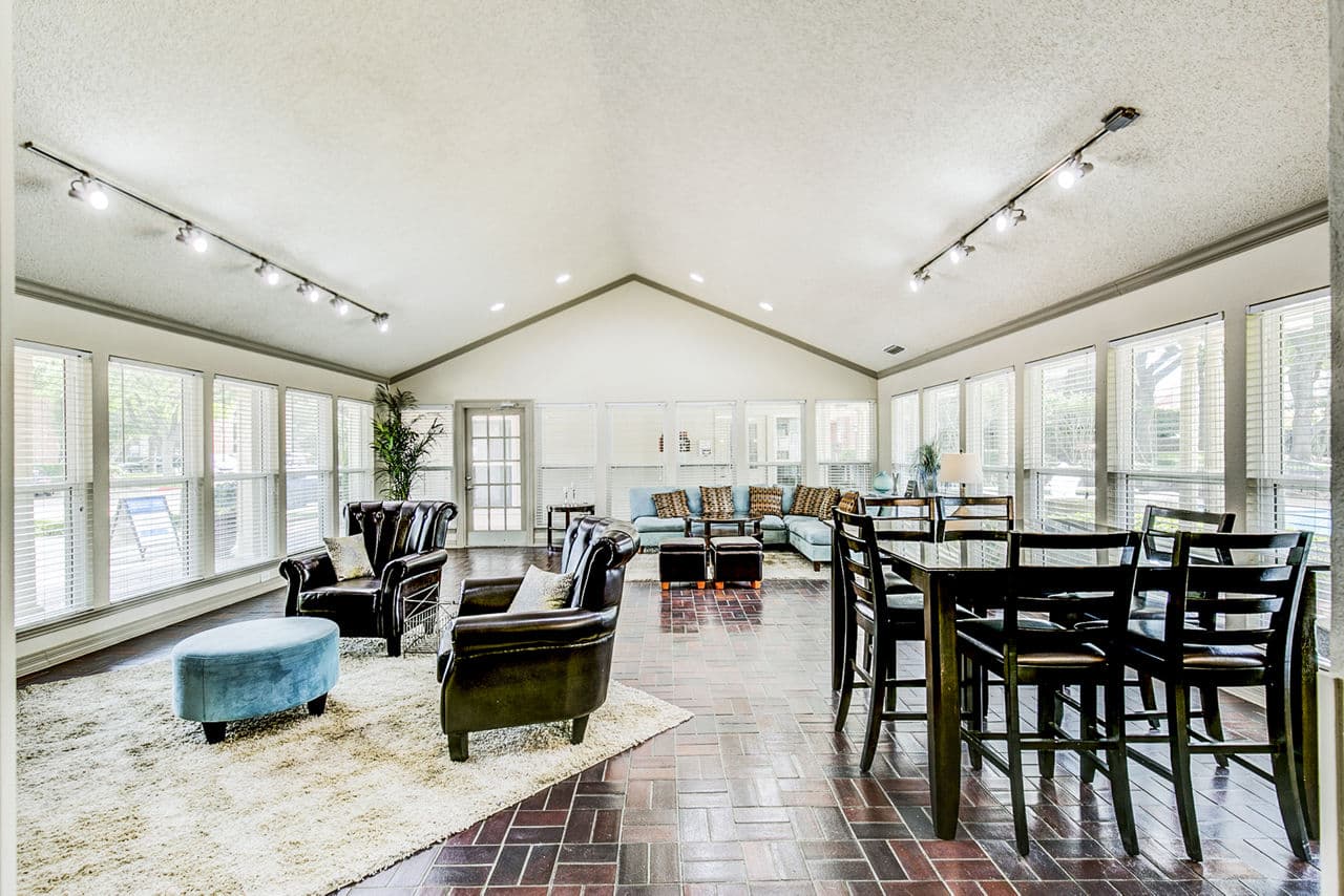 Elegant clubhouse lobby with modern decor in The Georgian Apartments