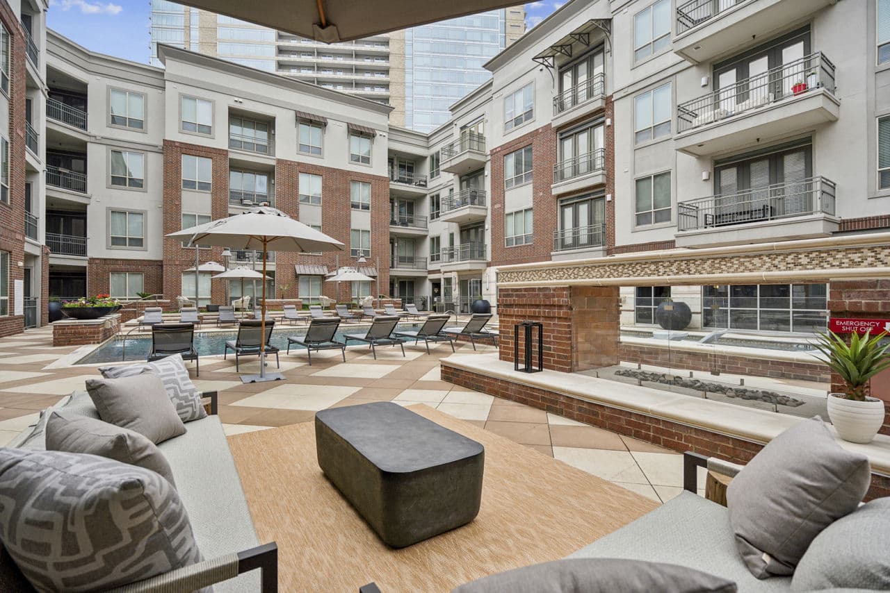 fire pit/patio at Alara Uptown Apartments