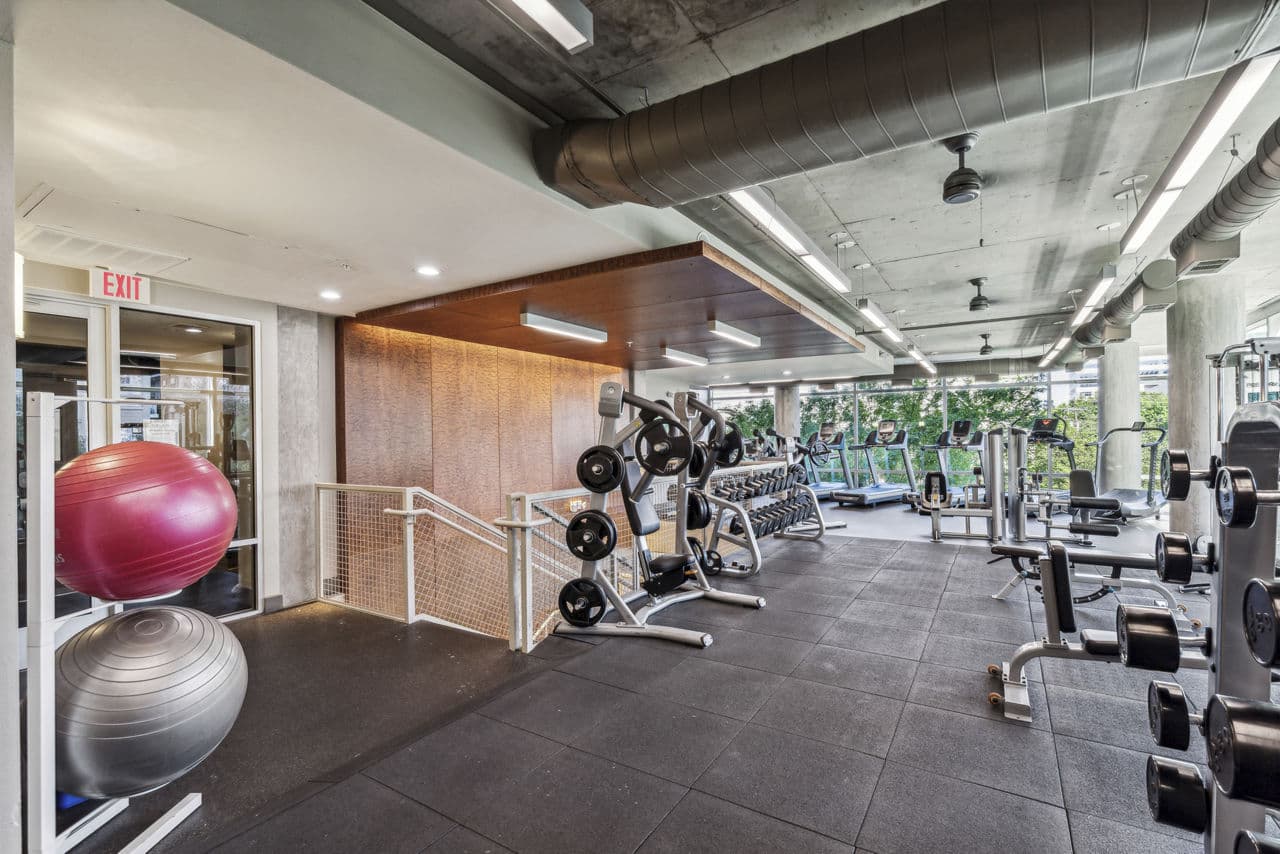 Fitness center at Gallery at Turtle Creek Apartments