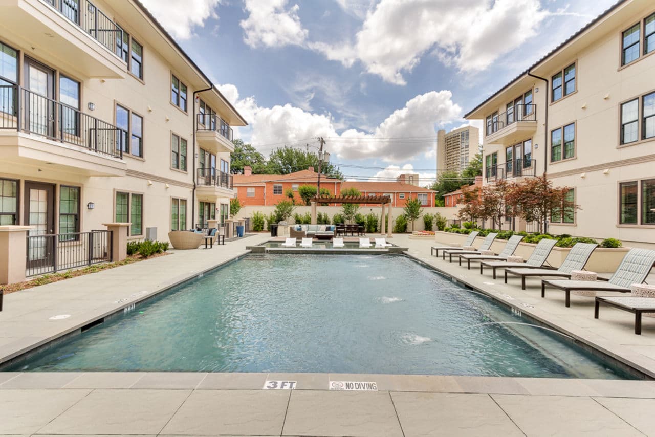 The Laurel Preston Hollow in Preston Hollow — apartments for rent