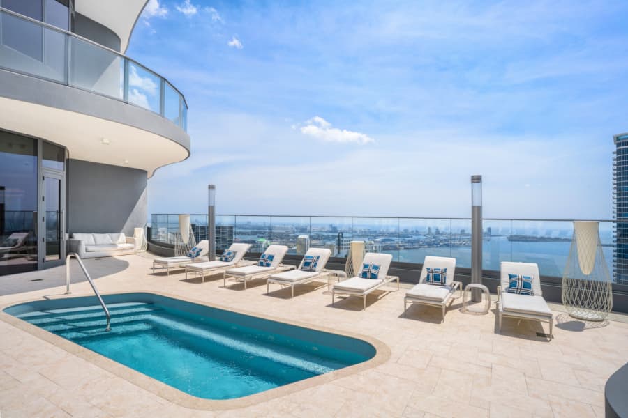 Swimming pool area 4