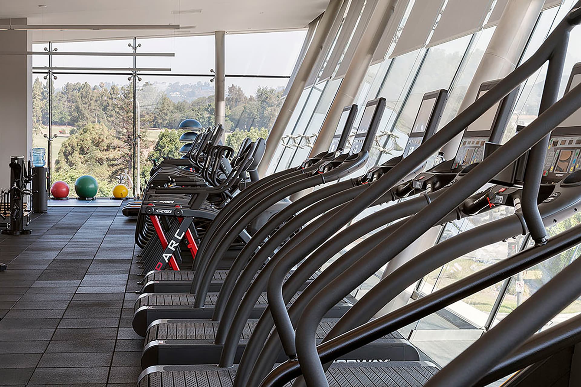 Fitness center 4