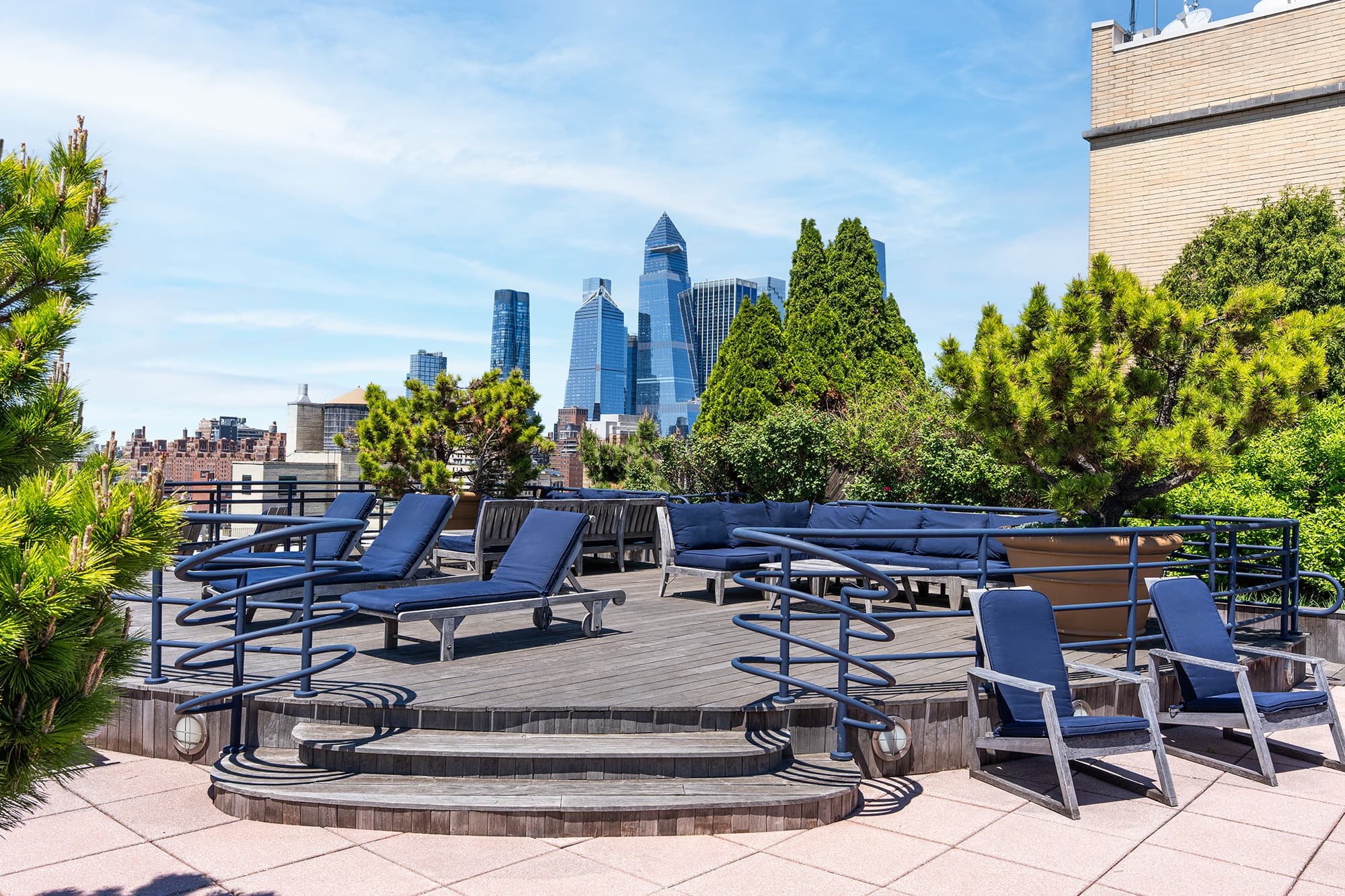 Westminster rooftop amenities