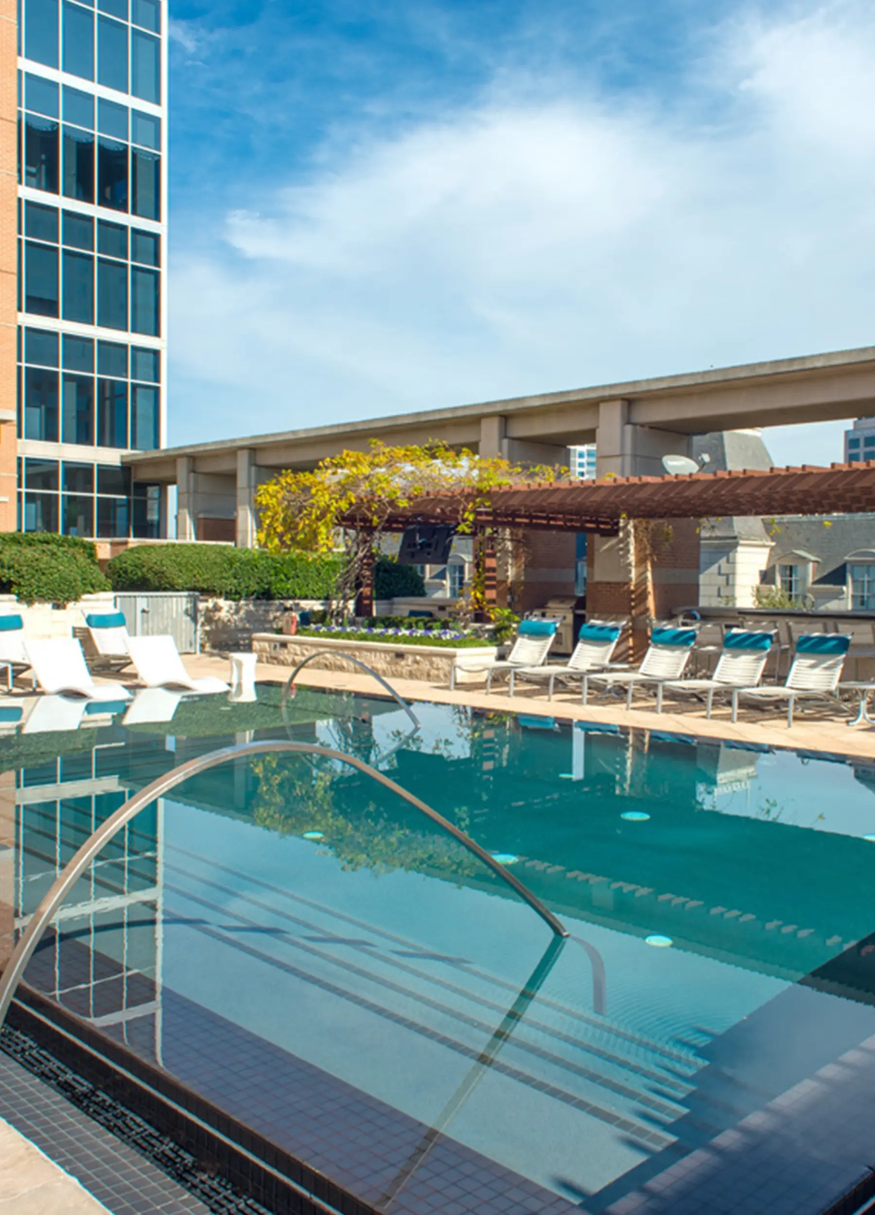 The Ashton in Uptown