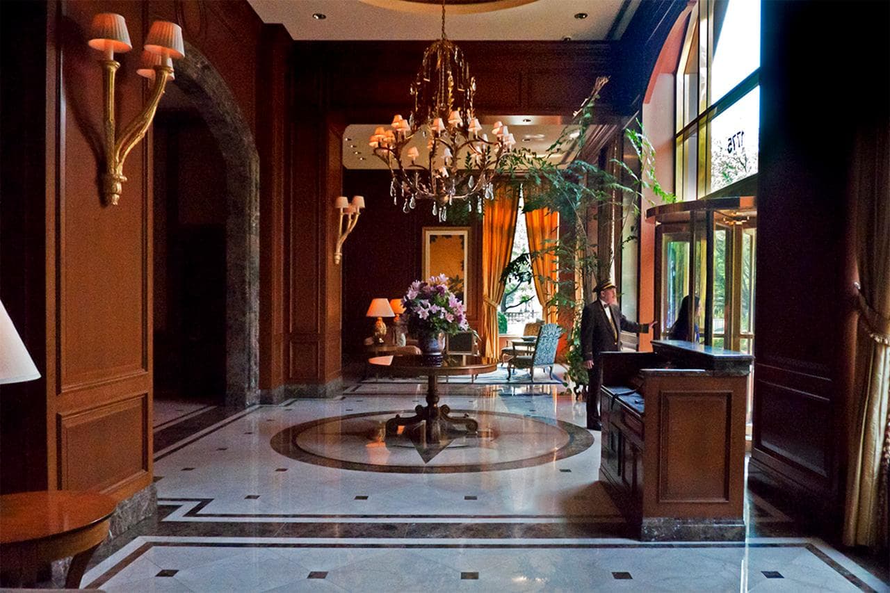 Brittany Lobby